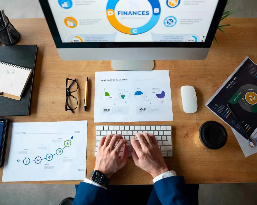 Financial Freedom in Your 30s: Myth or Master Plan? - 微扑克